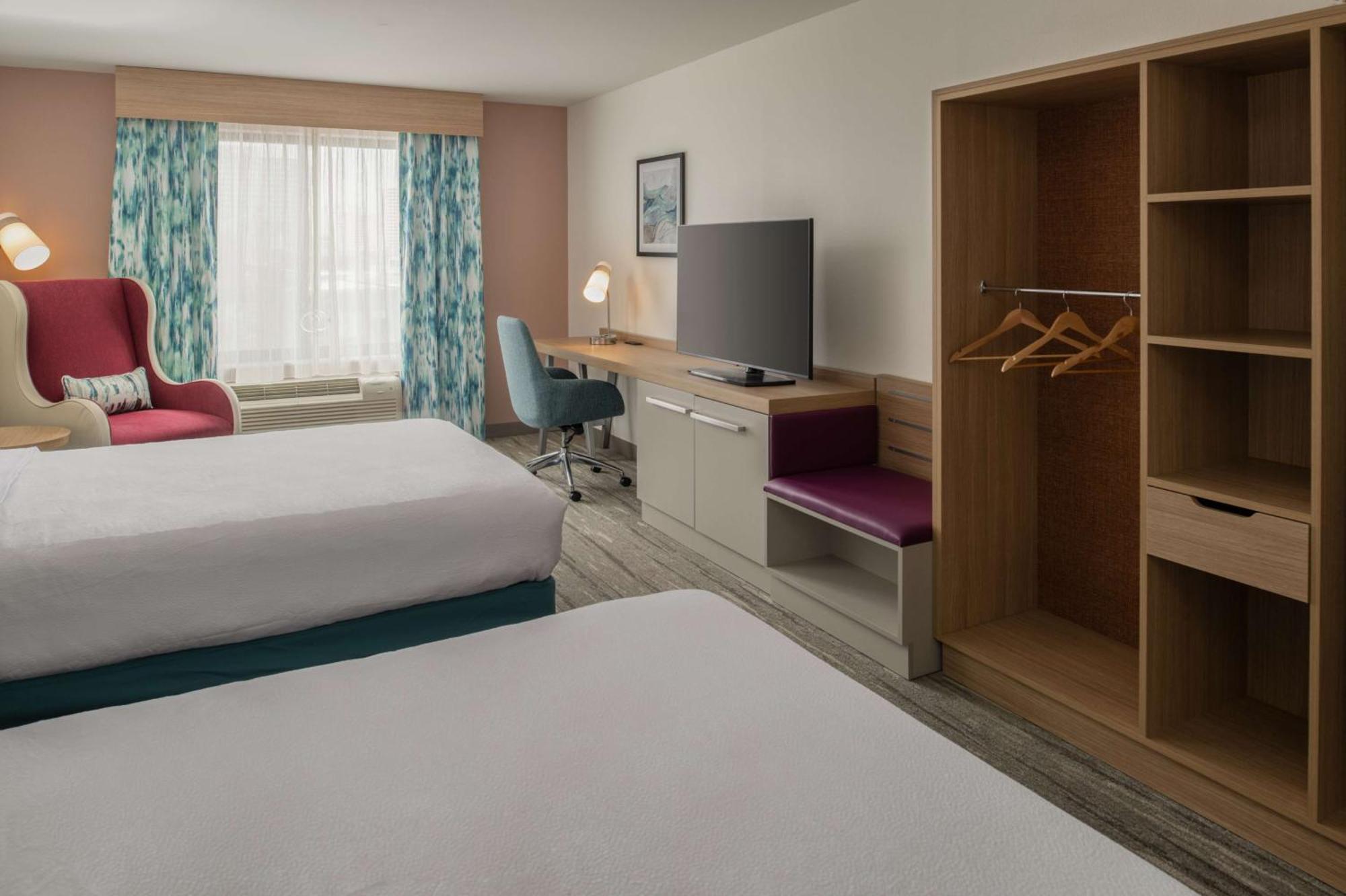 Hilton Garden Inn Tacoma Downtown Exterior photo